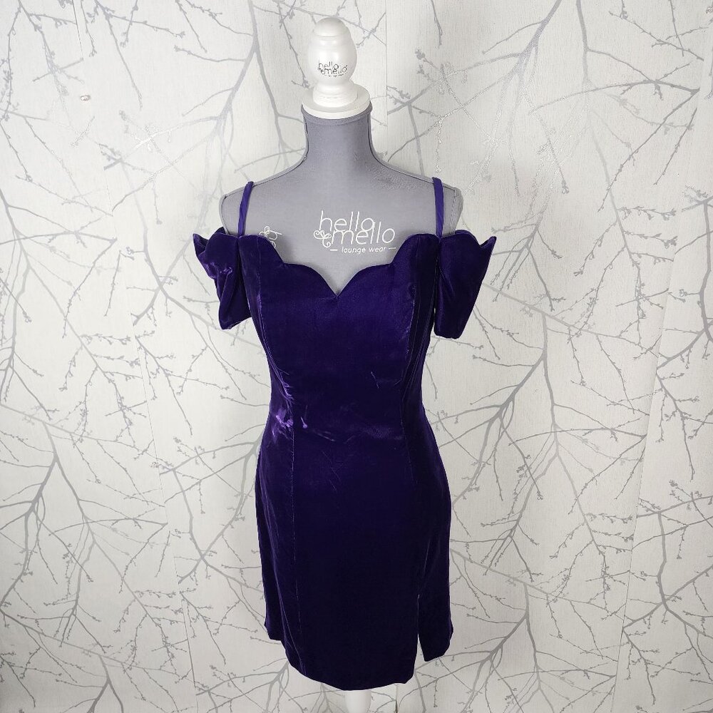 Nu Mode VTG Purple Velvet Off Shoulder Sweetheart Cocktail Dress